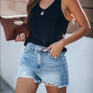 BNWT Vici distressed jean shorts